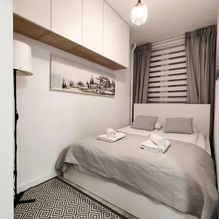 Apartment Klosna 7 By Homeprime Wroclaw